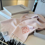 Soft fog powder jacquard embroidered fringed scarf, soft warm shawl in autumn and winter, temperament commuting versatile scarf