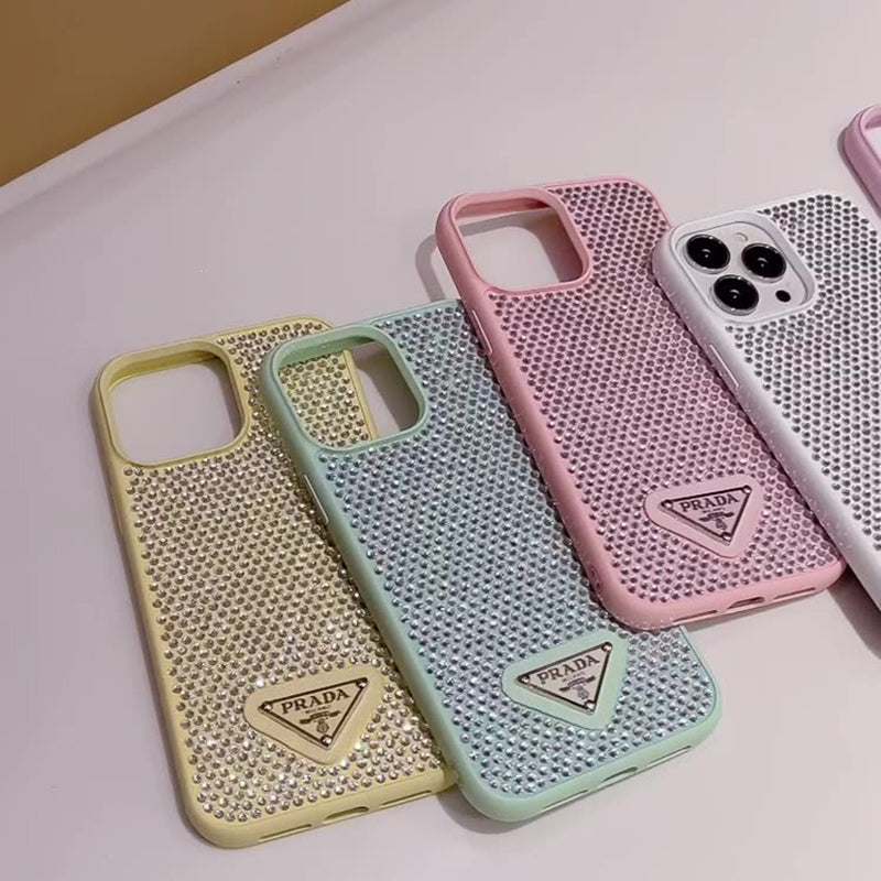Luxuriöse iPhone-Hülle mit Kristallen