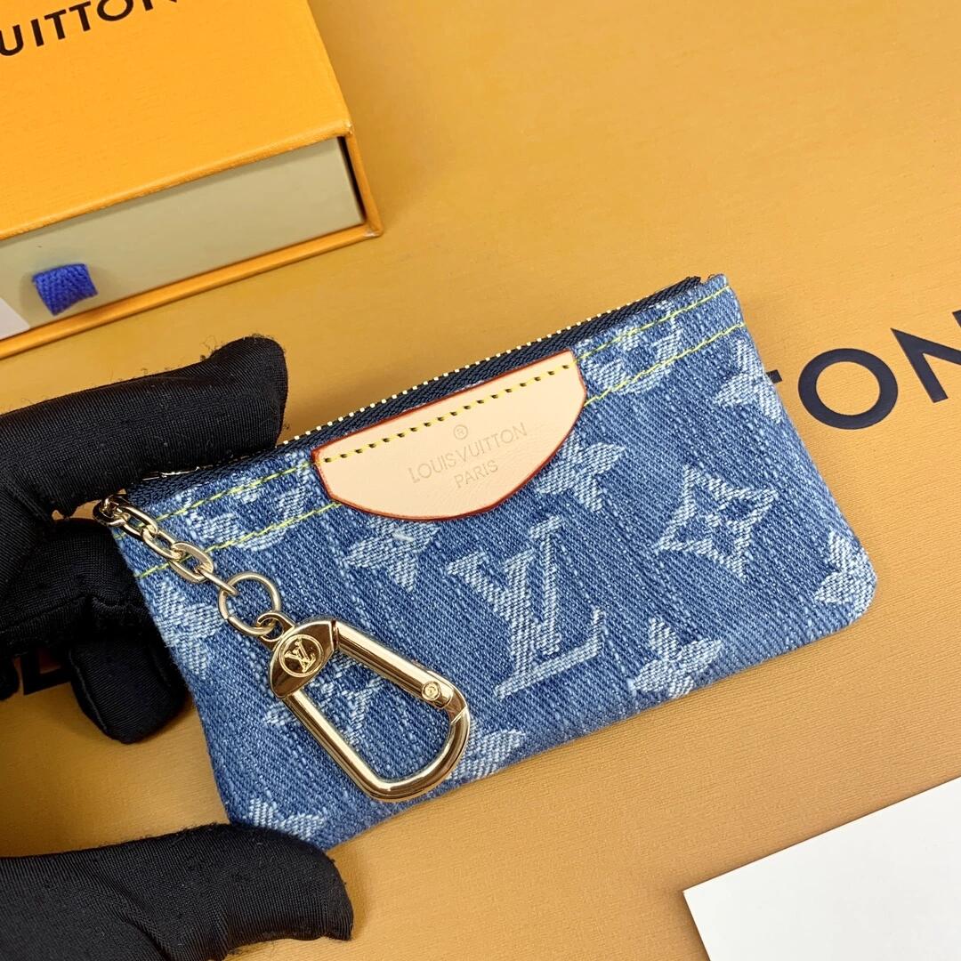 Luxuriös Monogram Coin Pouch – Stylish & Compact Keychain Geldbörse – Ansicht 2