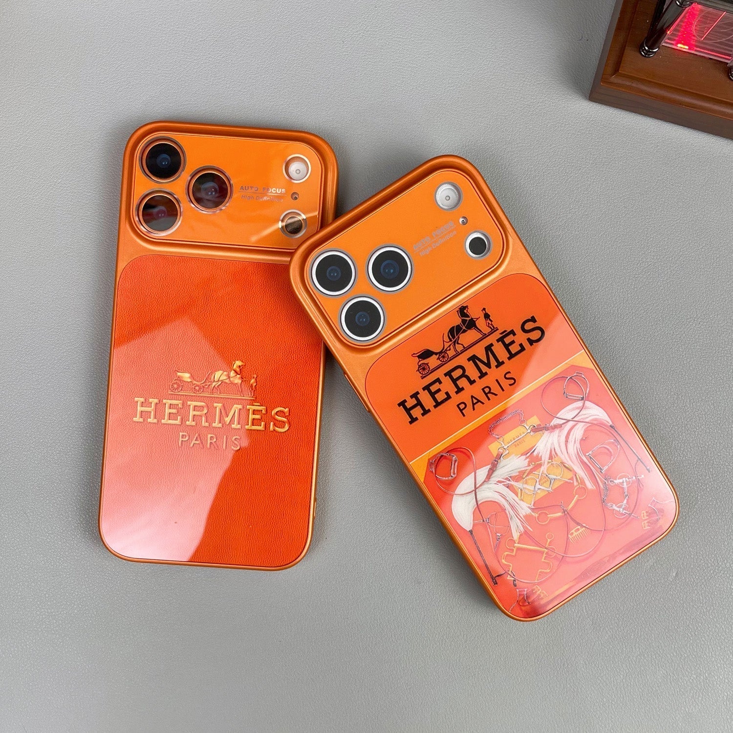 H Luxe iPhone-hoesje uit de oranje serie