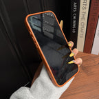 Custodia protettiva per iPhone con cuori cromati