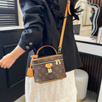 Vintage-Inspired Box hand bag – Elegant Monogram Tote Box