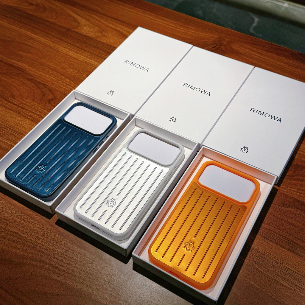 Etui na iPhone'a z prążkowanym metalicznym pancerzem – stylowa ochrona inspirowana podróżami