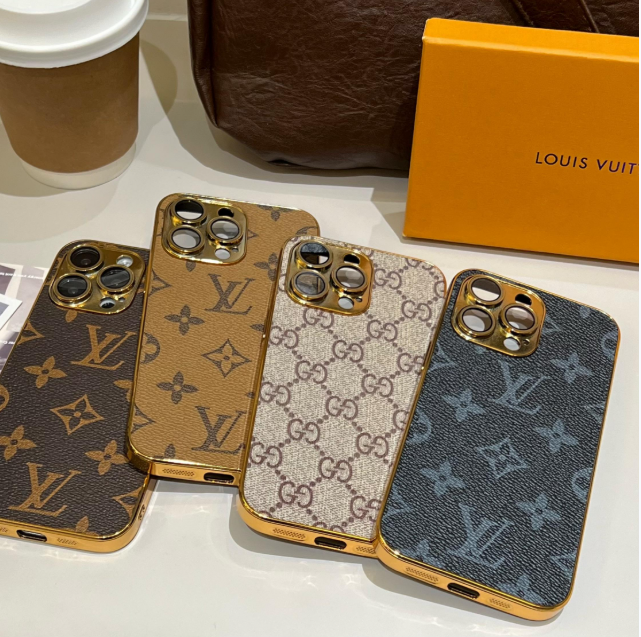 Πολυτελής Κλασική θήκη iPhone με μονόγραμμα με ηλεκτρολυμένες χρυσές άκρες