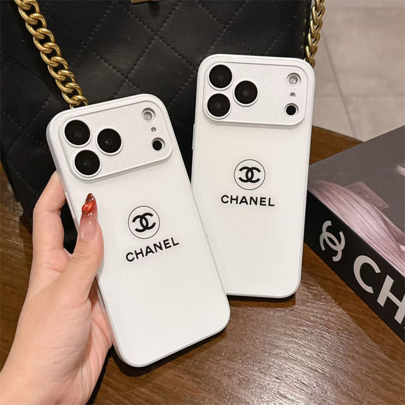 經典簡約奢華 iPhone 手機殼 – 白色亮光版