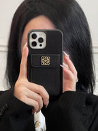 Capa luxuosa para iPhone com suporte para cartão preto-QBK240603