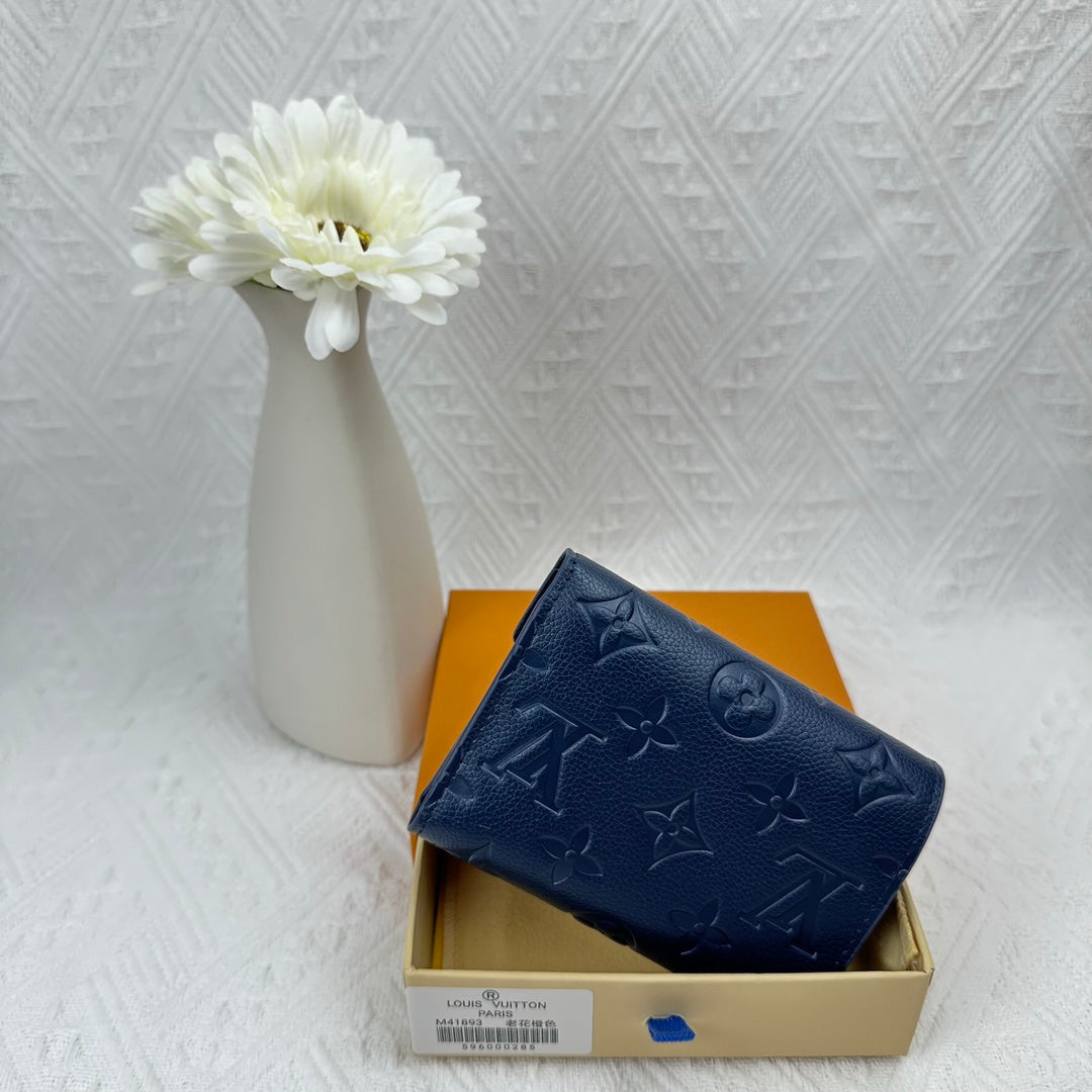 L-Luxurious Fashion Geldbörse – Sophisticated and Functional – Ansicht 7