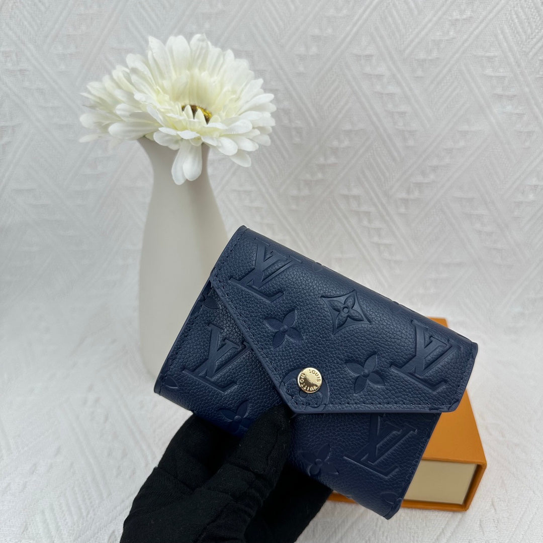 L-Luxurious Fashion Geldbörse – Sophisticated and Functional – Ansicht 3