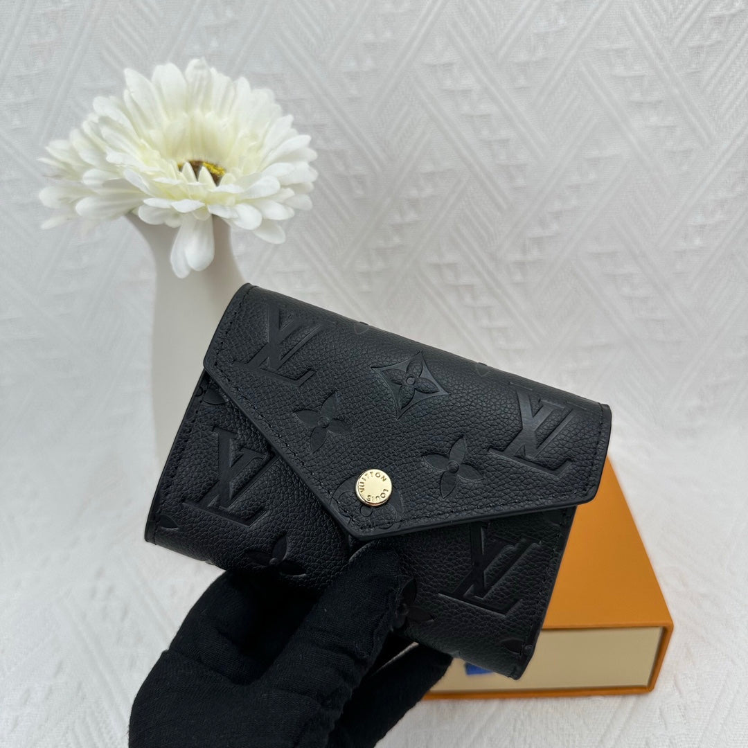 L-Luxurious Fashion Geldbörse – Sophisticated and Functional – Ansicht 1