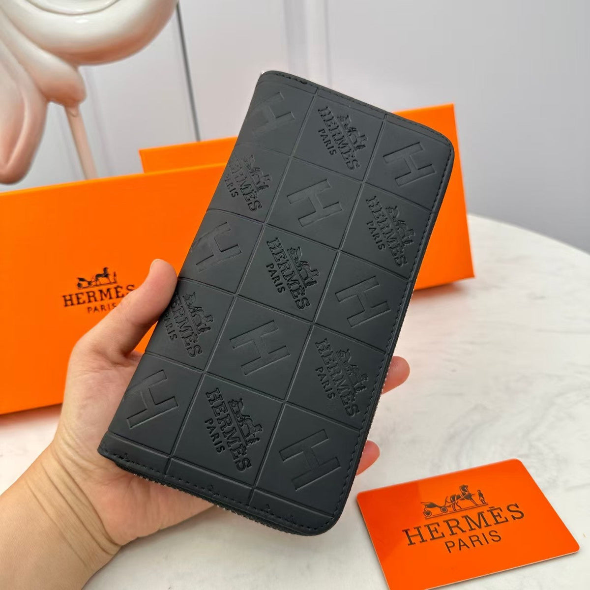 H Schwarz Embossed Leder Geldbörse – Ansicht 3