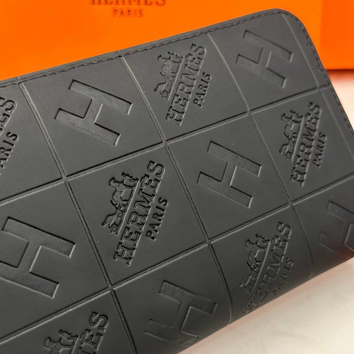 H Schwarz Embossed Leder Geldbörse – Ansicht 4