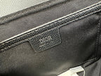 Classic Leather Crossbody Bag – Minimalist Design, Maximum Function