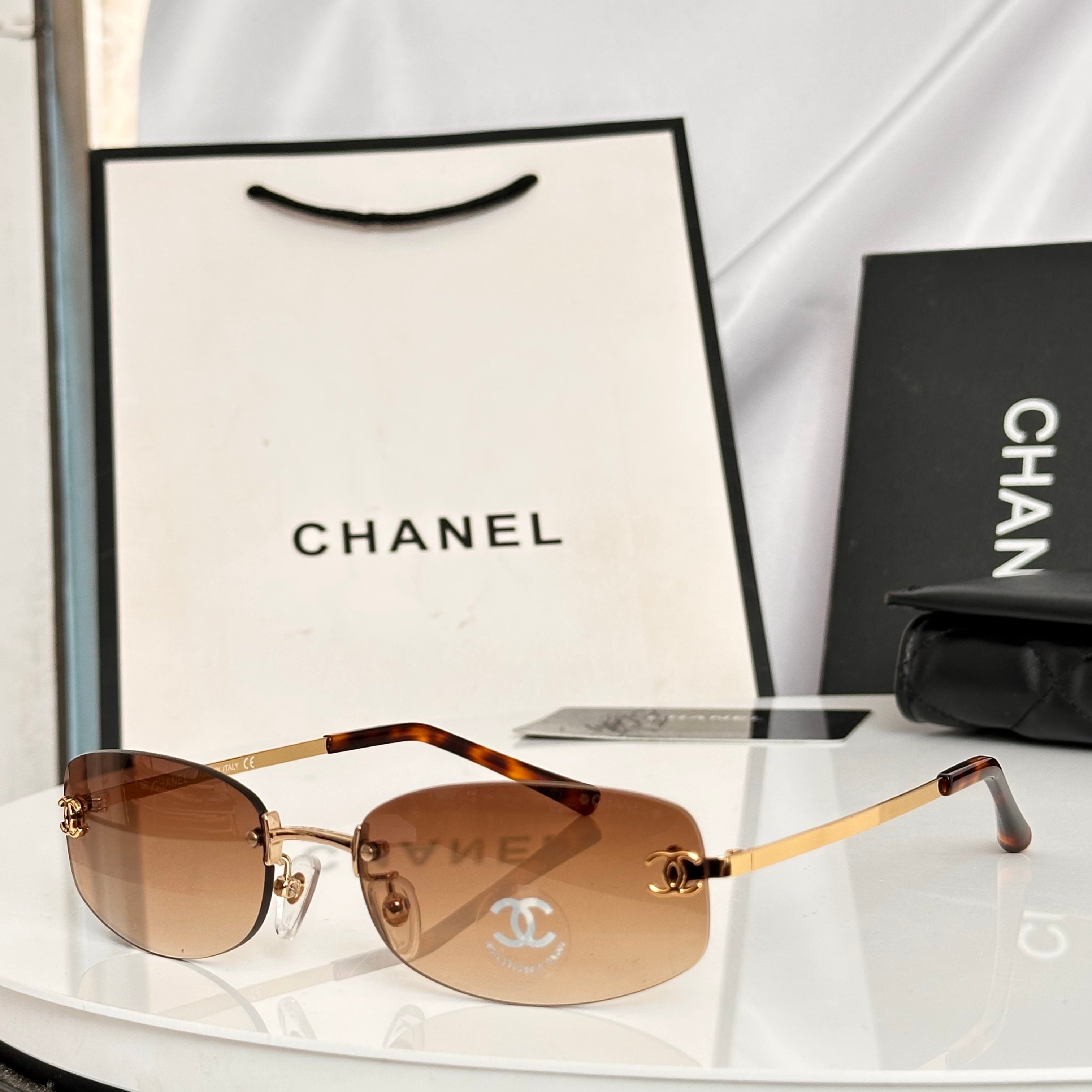 High-End RIMLESS SUNGLASSES