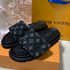 Trendy adjustable platform slippers with velcro straps