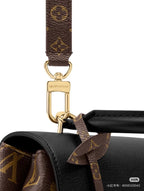 Luxury minimalist short-handle handbag