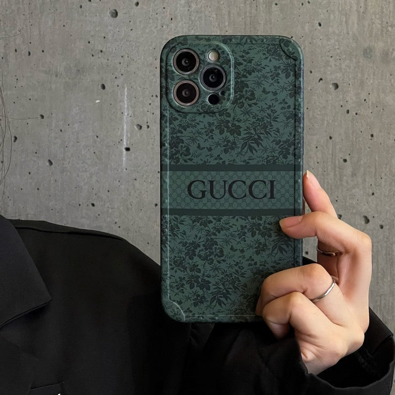 プレミアム グリーン ツリー iPhone ケース