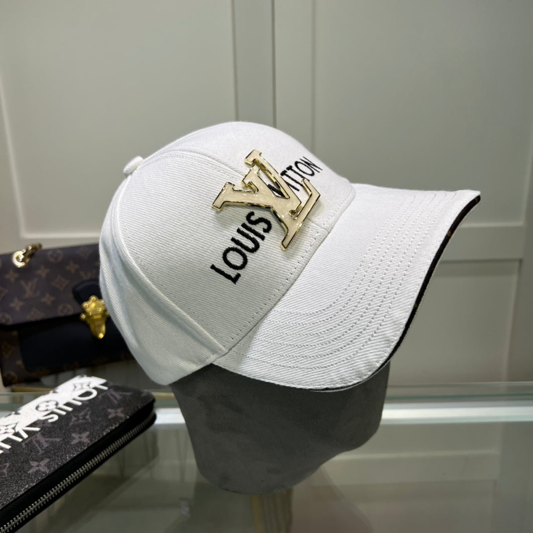 Luxury Baseball Cap for Men & Women Metal Logo