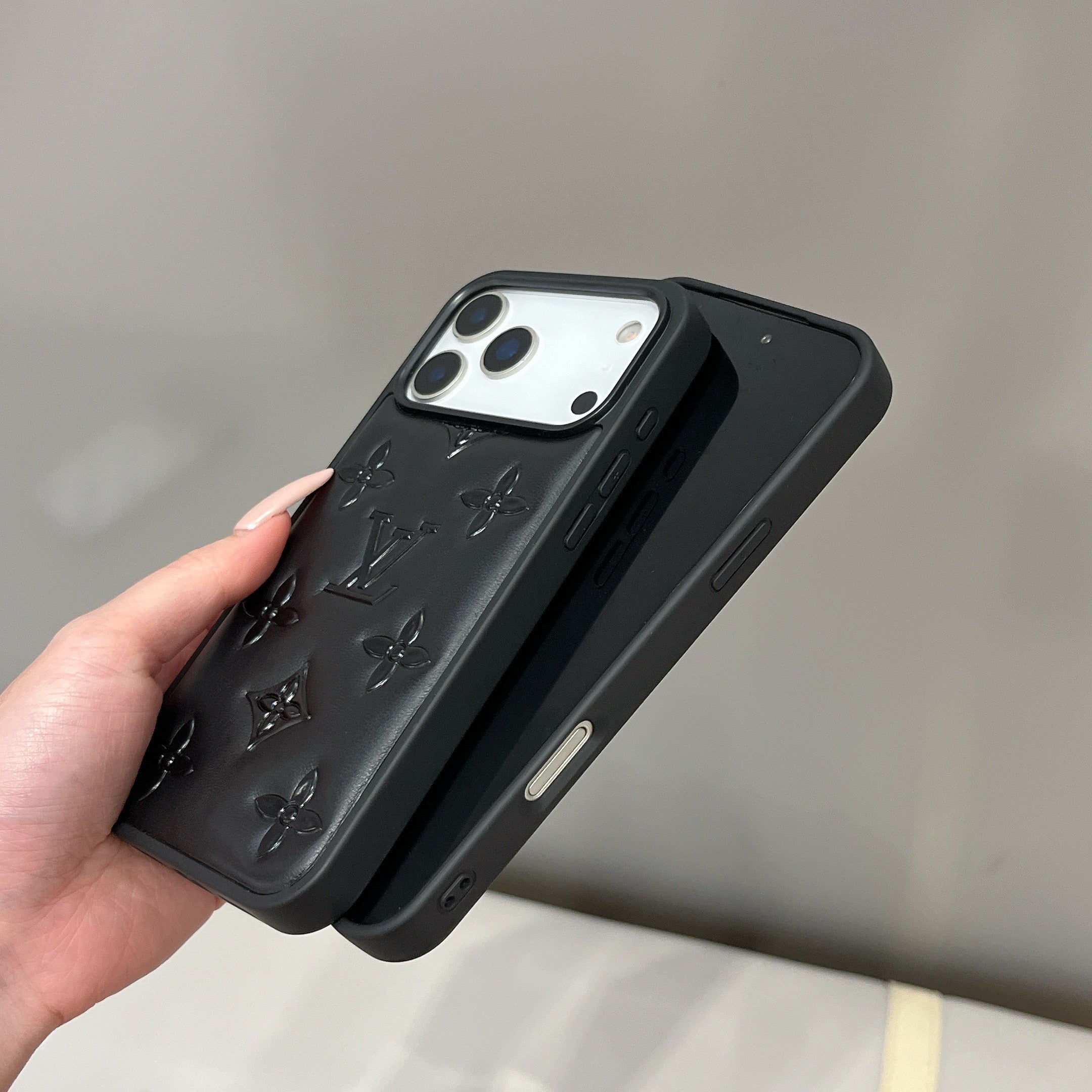 Luxus 3D dombornyomott dizájner iPhone tok