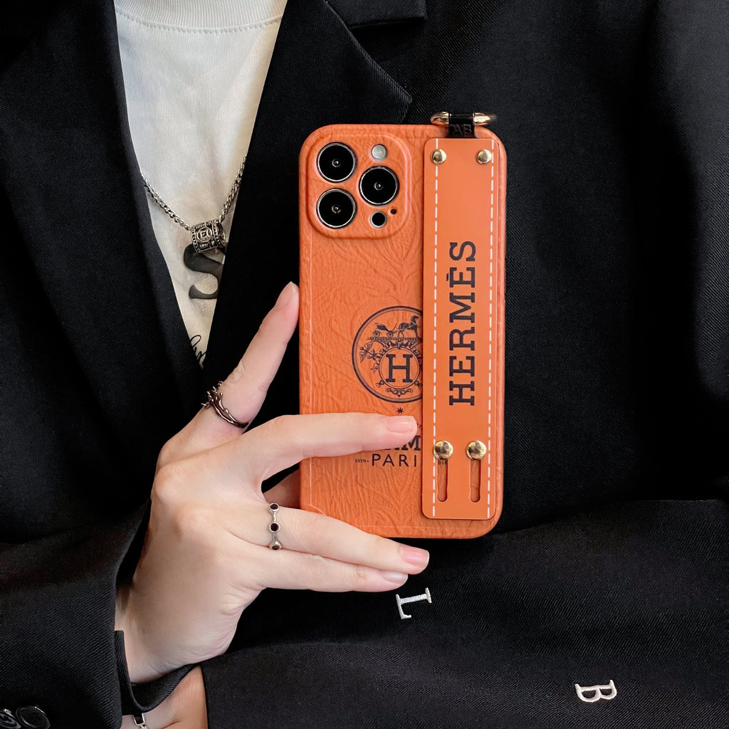 H Θήκη για iPhone με βραχιολάκι