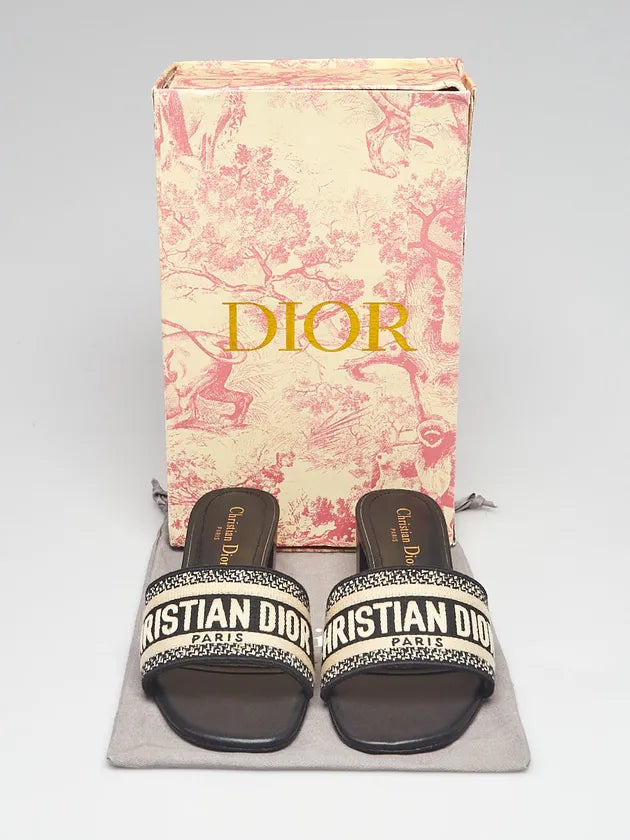 Elegant Block Heel Slides – Chic Comfort for Every Step