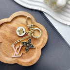 V key chain-713