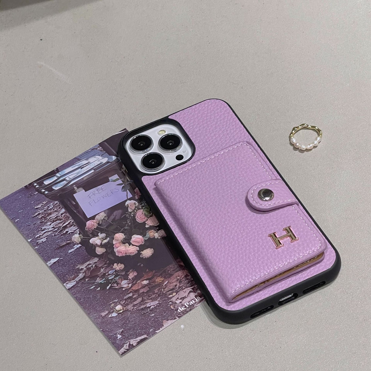 H Δερμάτινη θήκη για κάρτες για iPhone
