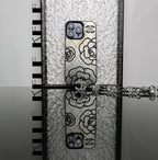 CAMELLIA INSPIRÁLT IPHONE TOK EGYEDI KIALAKÍTÁSSAL