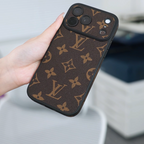 MagSafe Classic Leather iPhone Case
