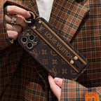 Luxuriöse iPhone-Hülle mit braunem Armband