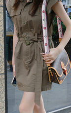 Vintage-Inspired Box Hand bag