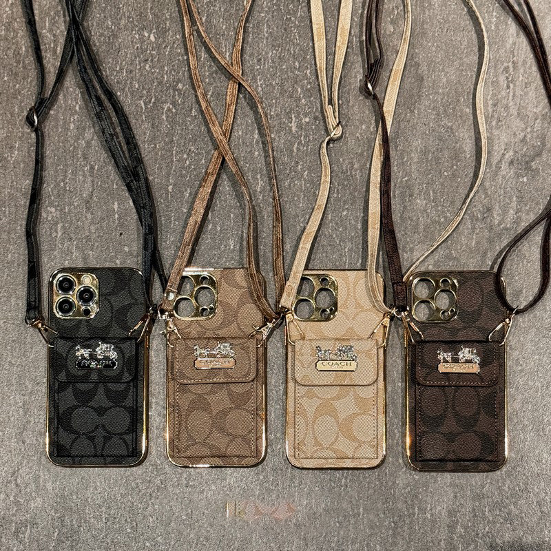 Klassische iPhone-Hülle mit Kartenetui und Lederkette