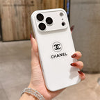 經典簡約奢華 iPhone 手機殼 – 白色亮光版