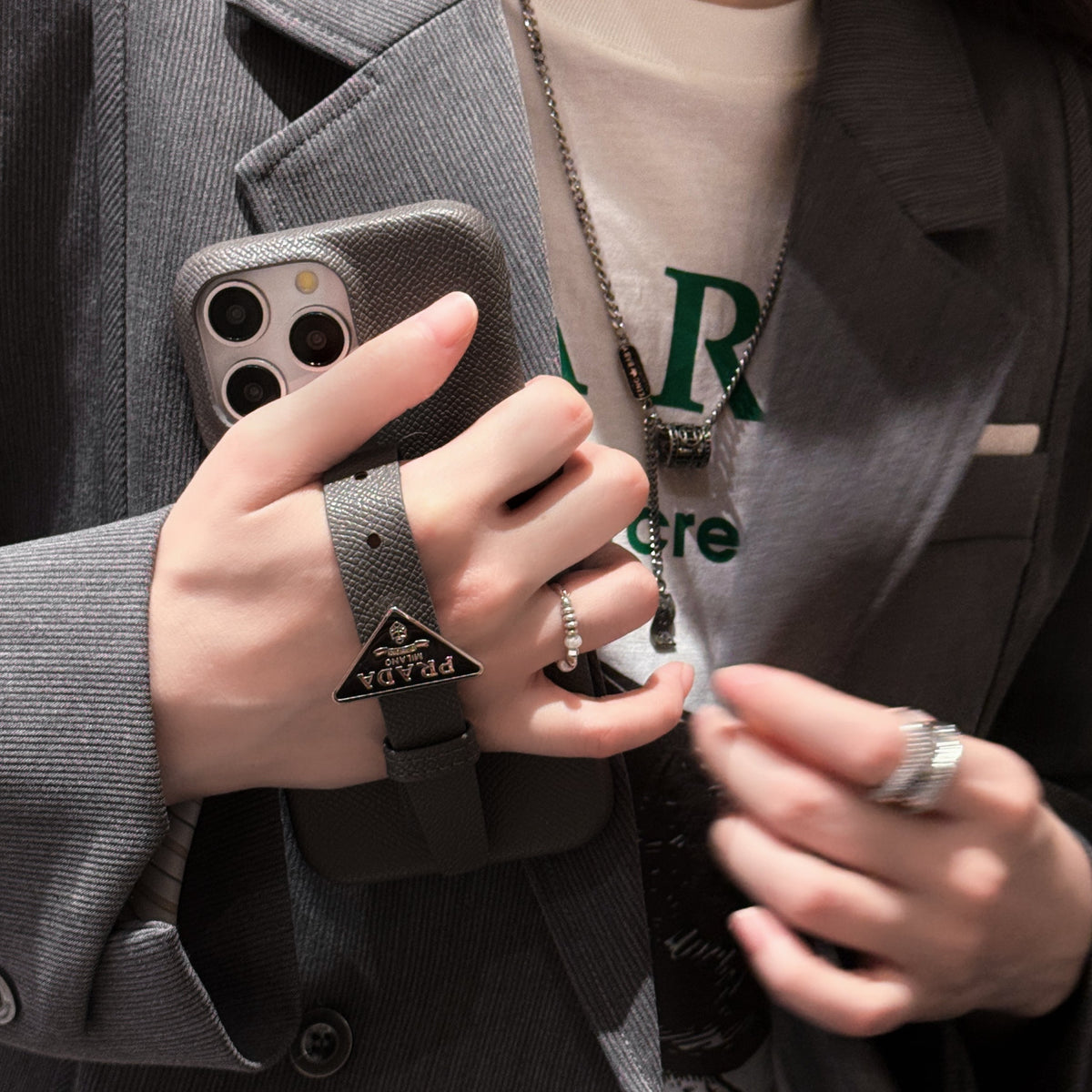 Θήκη iPhone πολυτελείας δερμάτινη λαβή