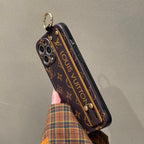 Luxuriöse iPhone-Hülle mit braunem Armband
