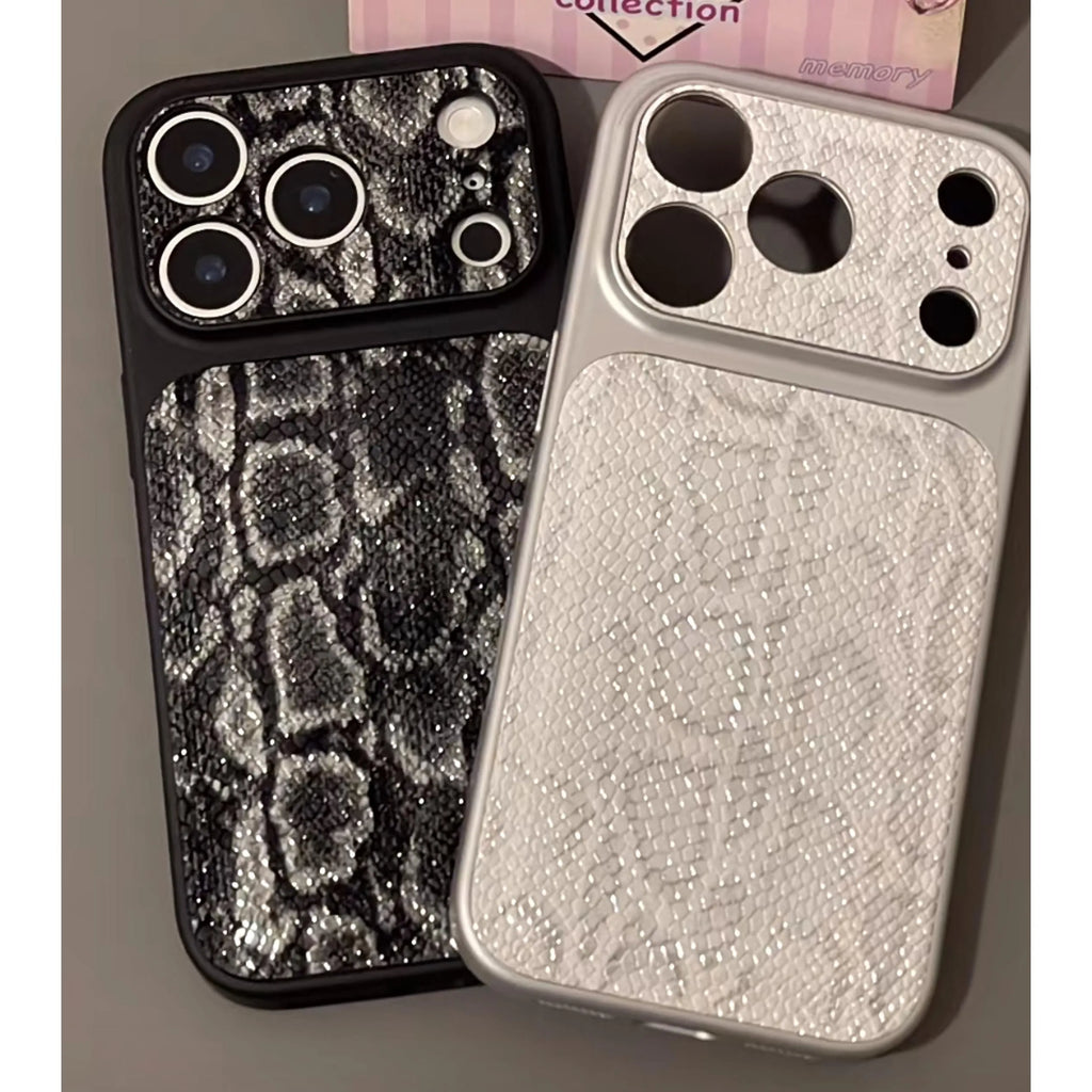 Luxusní obal na iPhone s texturou hadí kůže