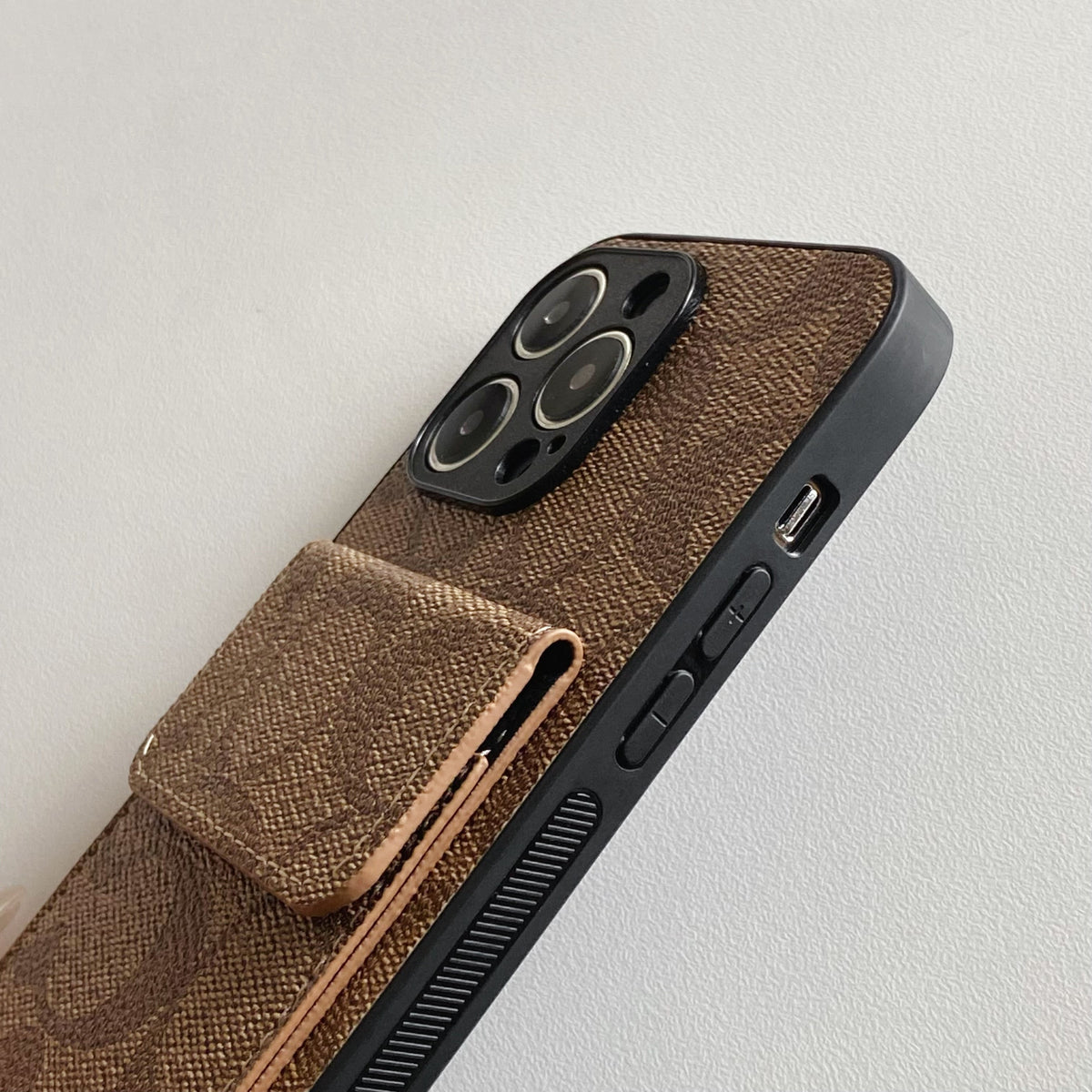 Κλασική θήκη iPhone με Πορτοφόλι ανοιχτό καφέ-HP240513