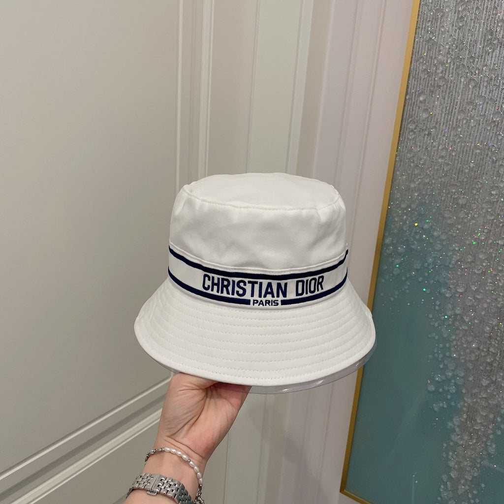 Classic Vintage Embroidered Webbing Bucket Hat