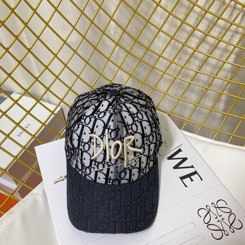 Classic Vintage Embroidered Mesh Baseball Cap