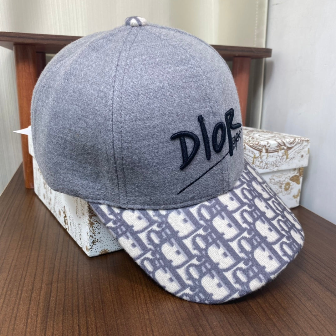 Vintage Oblique Wool Baseball Cap | Luxury Designer Hat