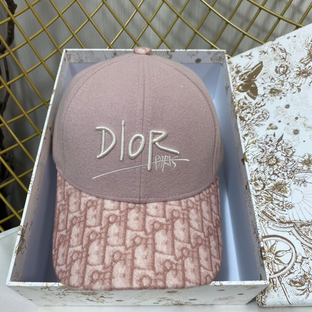 Vintage Oblique Wool Baseball Cap | Luxury Designer Hat