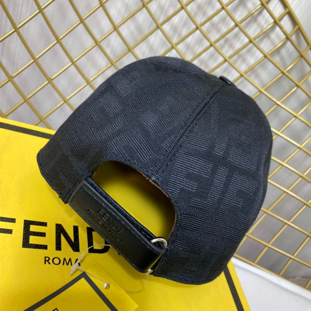 Luxury Classic Embroidered Letter Baseball Cap