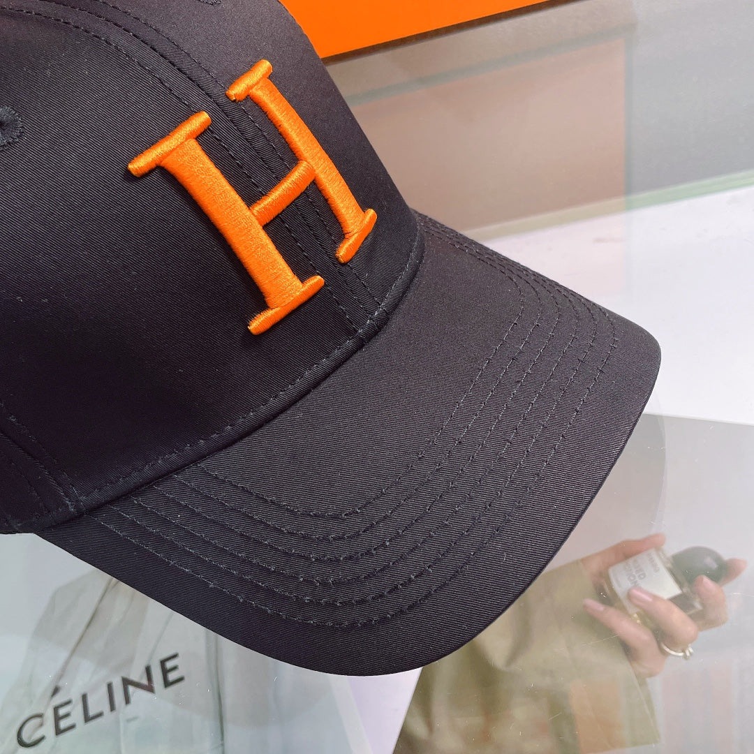 H Embroidered Cotton Baseball Cap