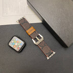レザー クラシック Apple Watch バンド ダークブラウン-YHK244221710