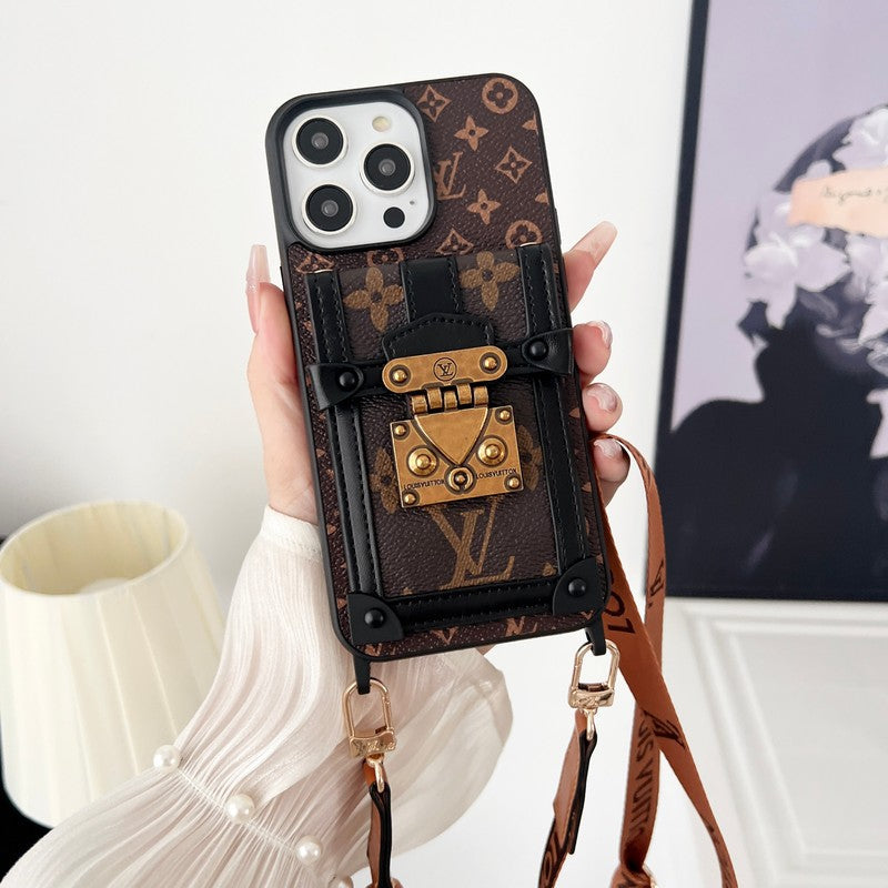 ラグジュアリーブラウンクロスボディチェーンiPhoneケース