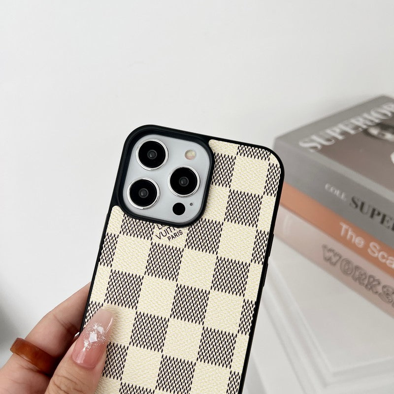Luxuriöse iPhone-Hülle zum Umhängen in Schwarz und Weiß