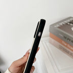 Luxuriöse iPhone-Hülle zum Umhängen in Schwarz und Weiß