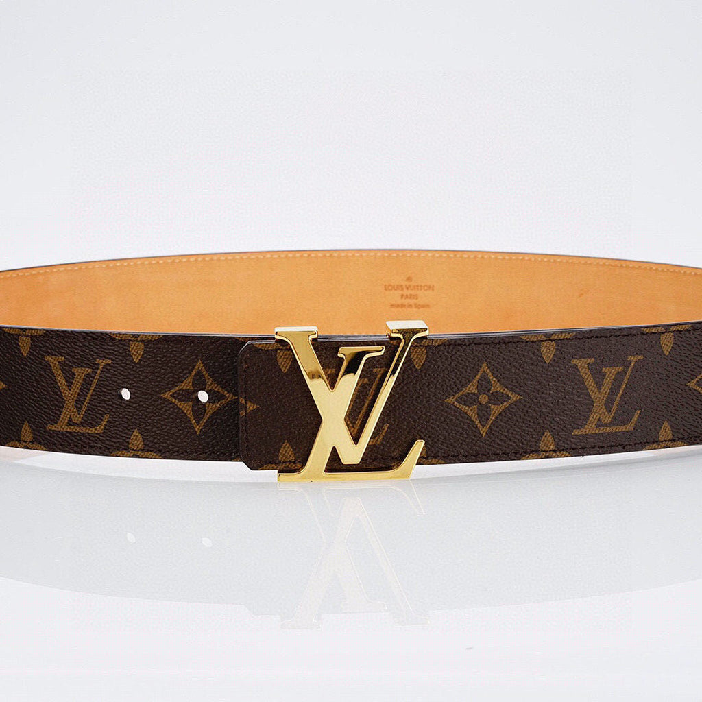 Luxus monogram öv arany csattal