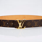 Luxus monogram öv arany csattal