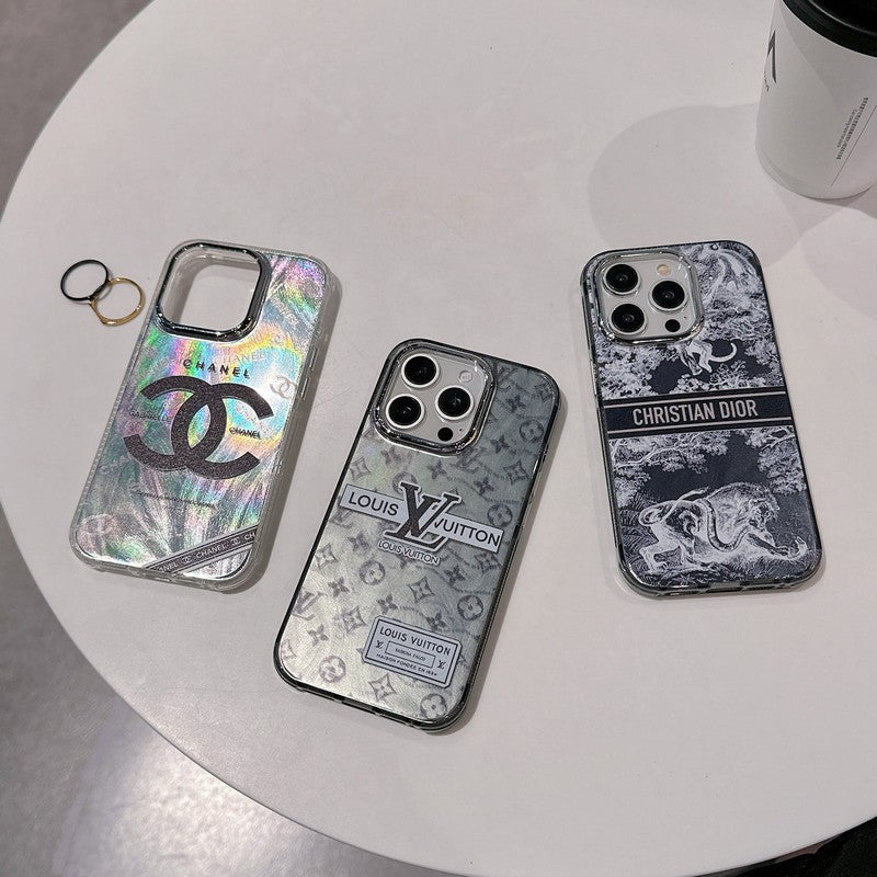 ラグジュアリーブラックiPhoneケース