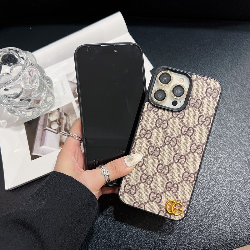 Coque iPhone couleur classique haut de gamme